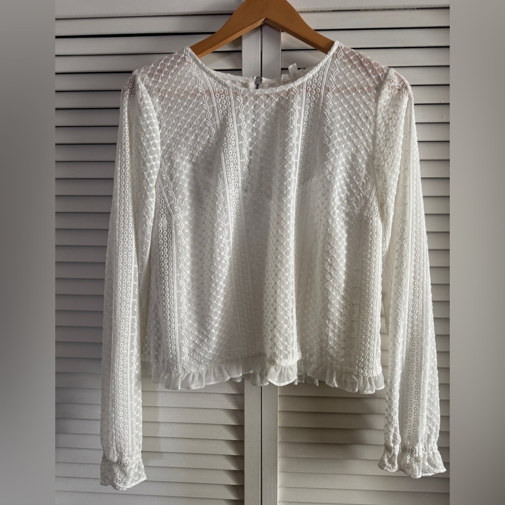Dainty A Loves A White Lace Blouse